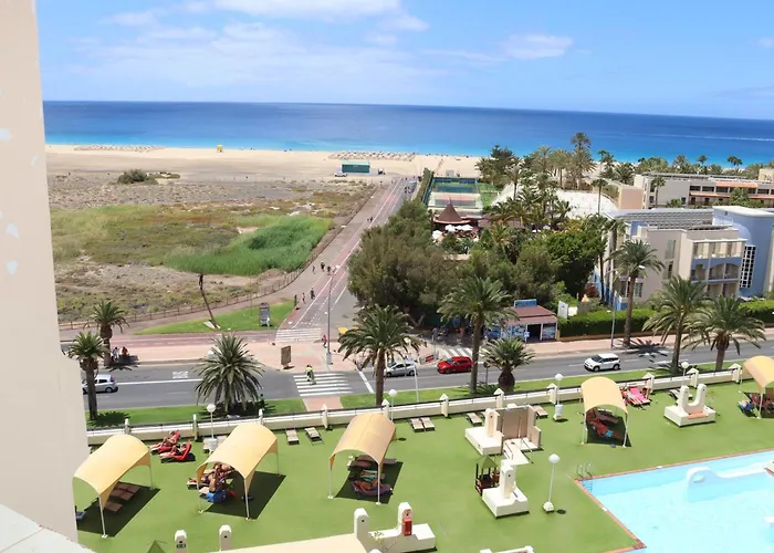 Playa Mirar In Palm Garden Apartment