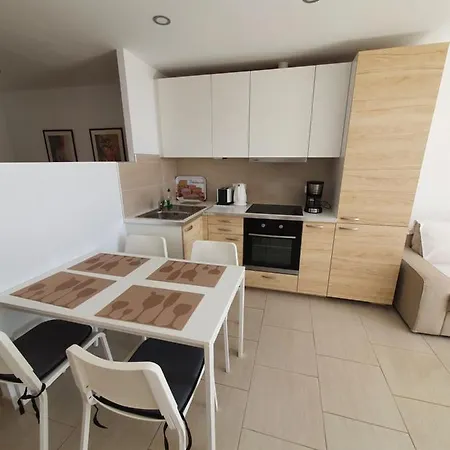 Playa Mirar In Palm Garden Appartement